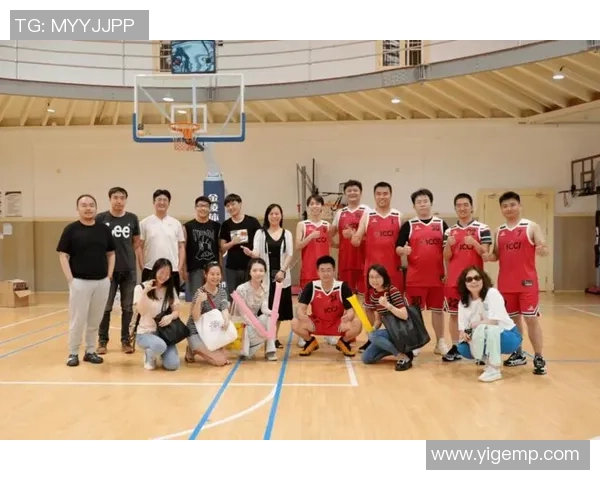 上海篮球队灵活性分析：战术变换与球员适应能力的深度探讨